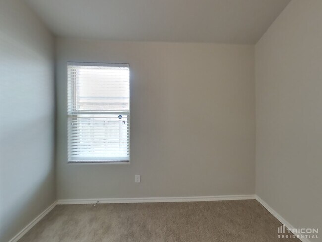 Building Photo - 2721 Swift Creek Dr