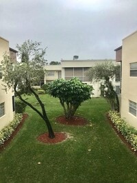 Building Photo - 729 Normandy Trail