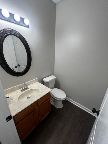 Building Photo - 1017 Cordova Ridge Pl