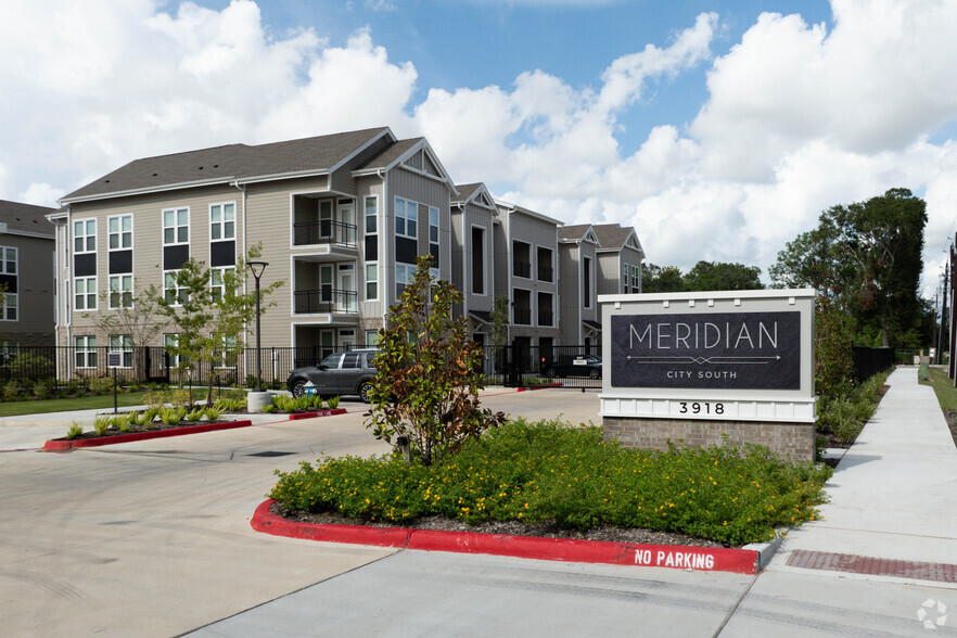 Primary Photo - Meridian City South