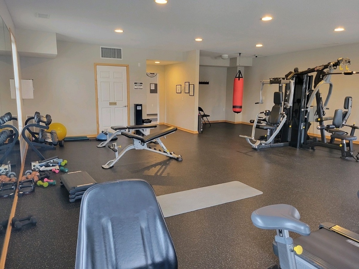 Building Photo - 13642 Brick Path