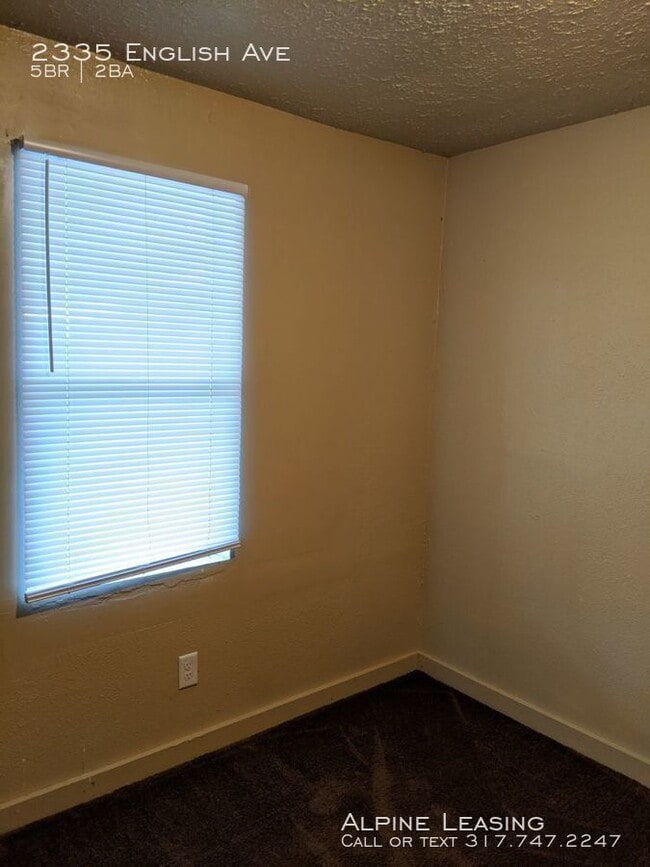 Building Photo - Short Commute to Downtown & Fountain Square!