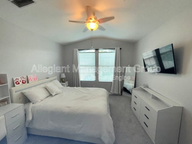 Building Photo - 1589 Plumeria Pl