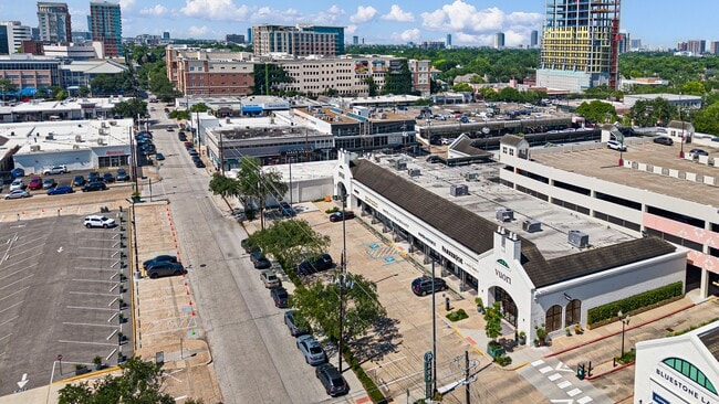 Building Photo - 1806 Banks St