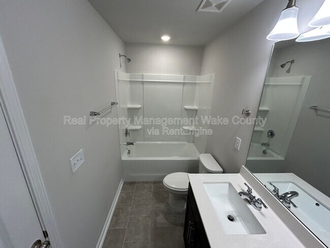 Building Photo - 1605 Emory Rdg Wy