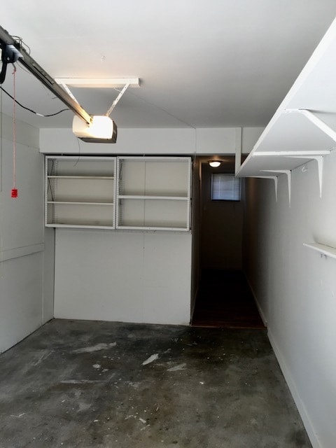 Building Photo - 5820 Pickering Ave