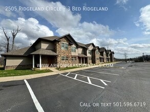Building Photo - 2505 Ridgeland Cir