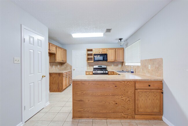 Building Photo - 3322 Larkwood Ln