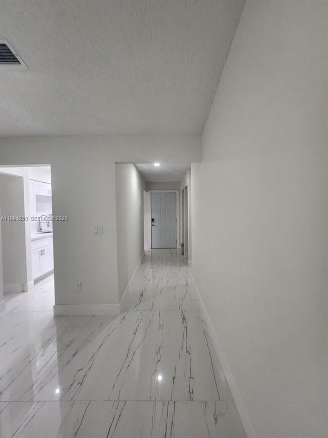 Building Photo - 1459 Yellowthroat St