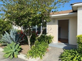 Building Photo - 11162 Culver Blvd