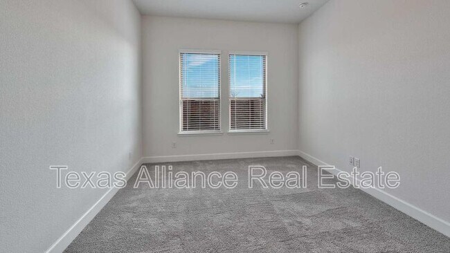 Building Photo - 2214 Rothbury Dr