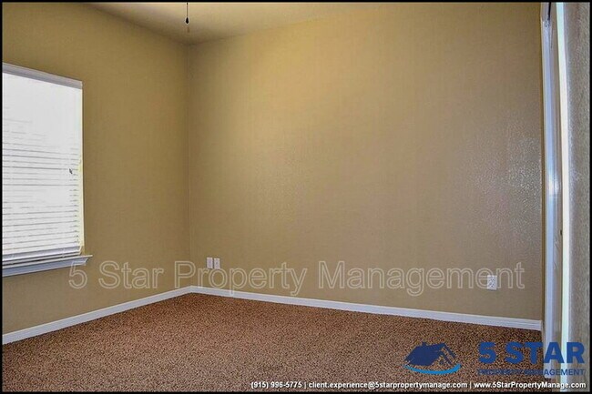 Building Photo - 14016 Rainbow Point Dr