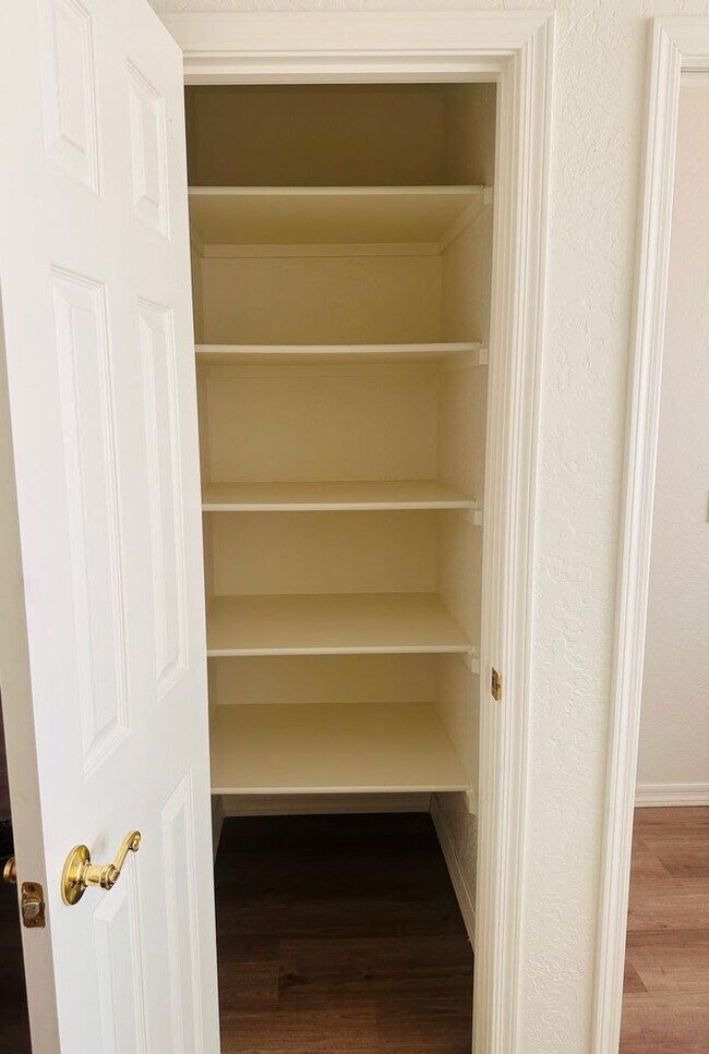 Building Photo - Long Term Rental