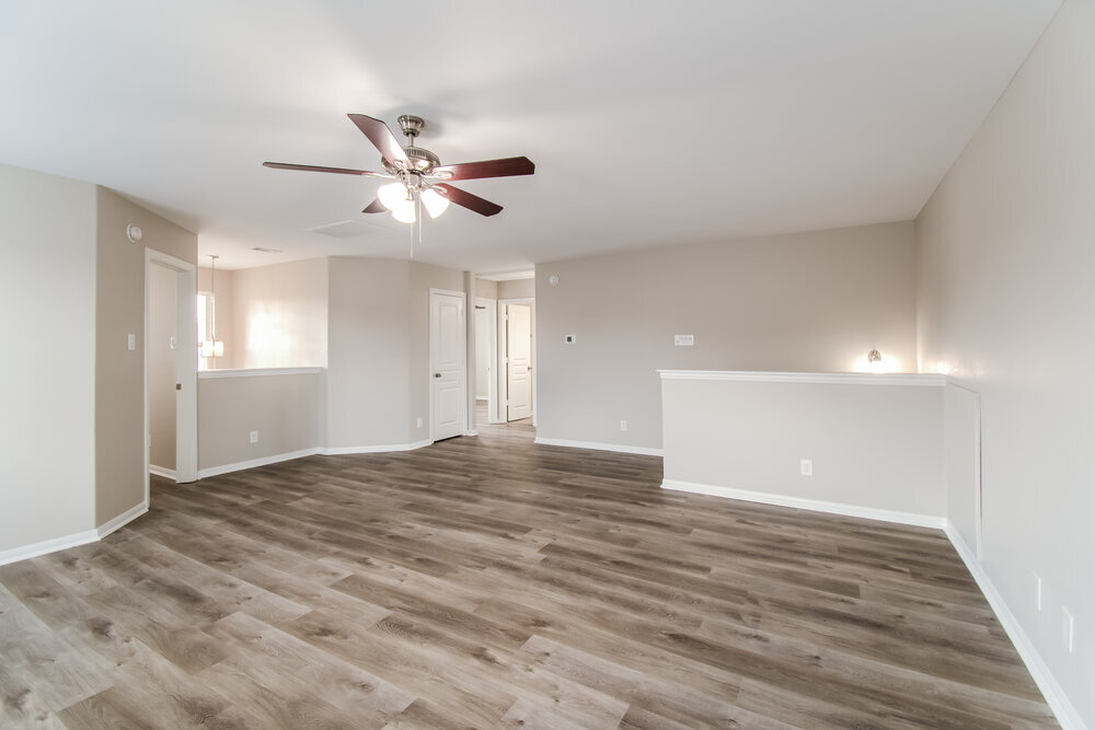 Building Photo - 323 Ginseng Ln