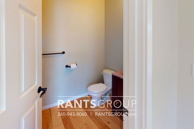 Building Photo - 4 br, 2.5 bath House - 4000 Amelia Ct NE