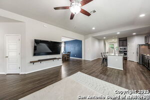 Building Photo - 13031 Maridell Park