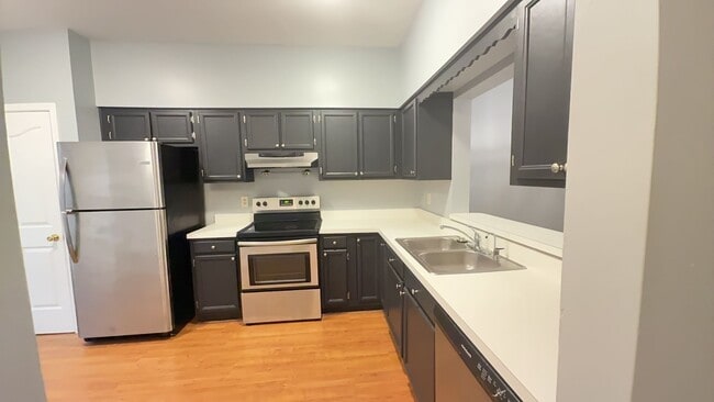Building Photo - Spacious Virginia Beach Home with Dual Primary Suites & Private Backyard