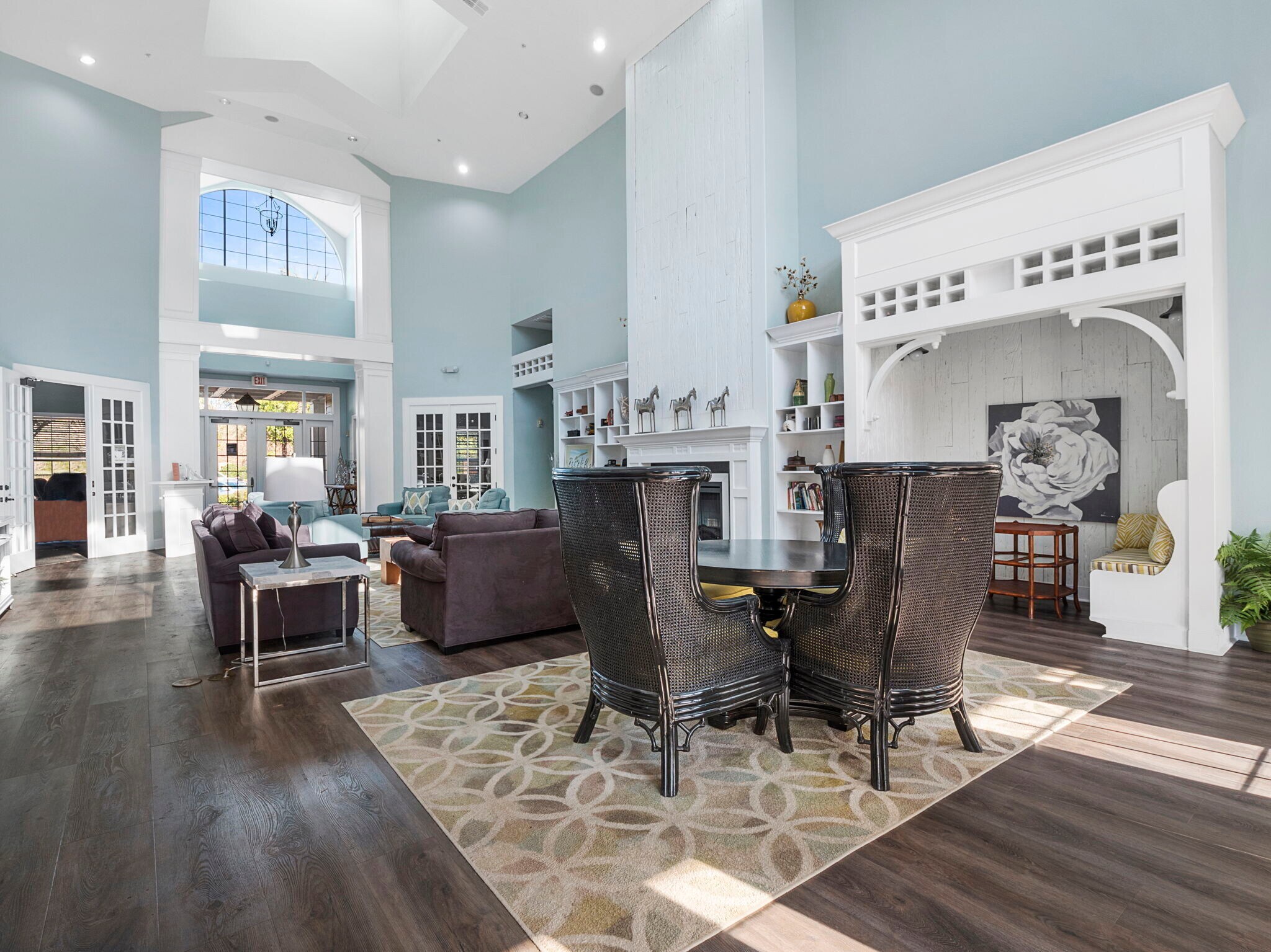 Building Photo - 2801 Chancellorsville Dr