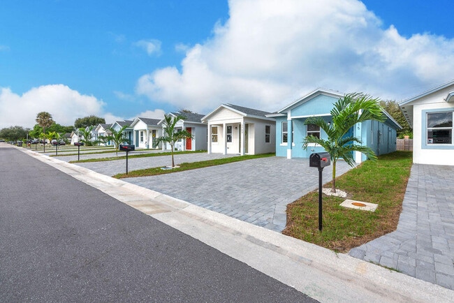 Building Photo - 3771 Saginaw Ave