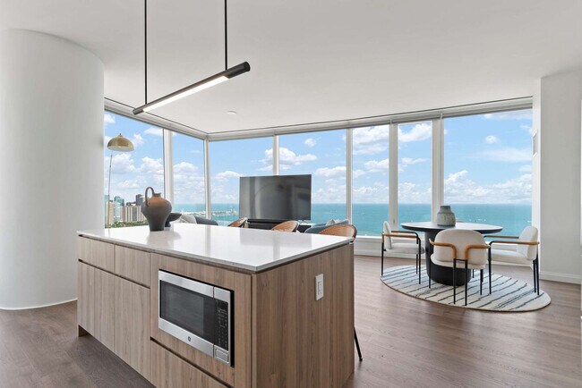 Building Photo - 1000 S Michigan Ave