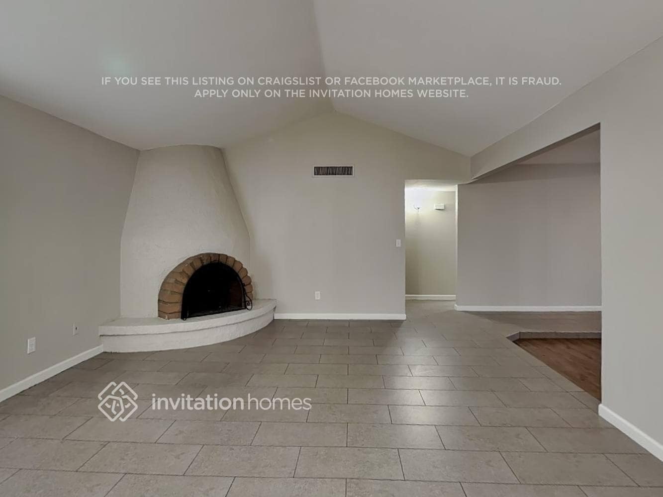 Building Photo - 11033 N 57th Dr