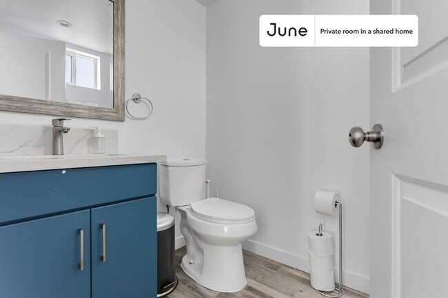 Building Photo - Room in Shared 5 bed/7 bath home