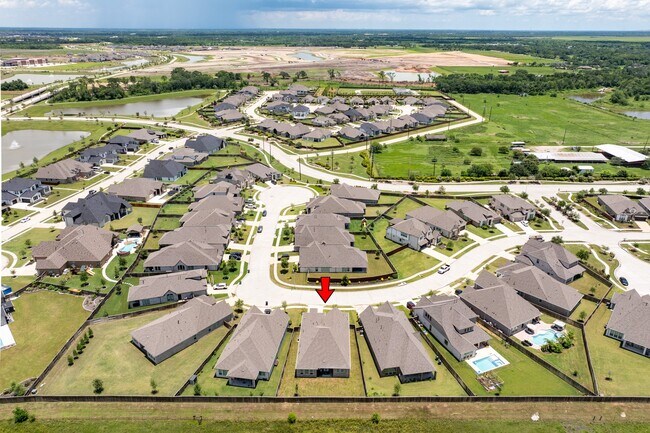 Building Photo - 9806 Starry Night Ln