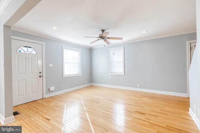 Building Photo - 2103 Southern Ave