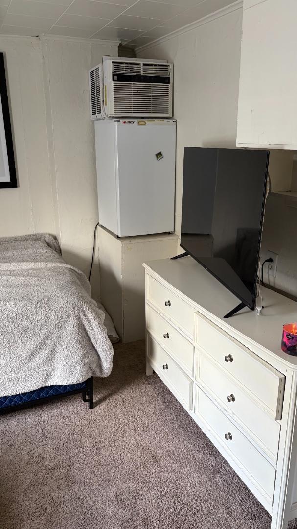 Building Photo - 921 Vine St