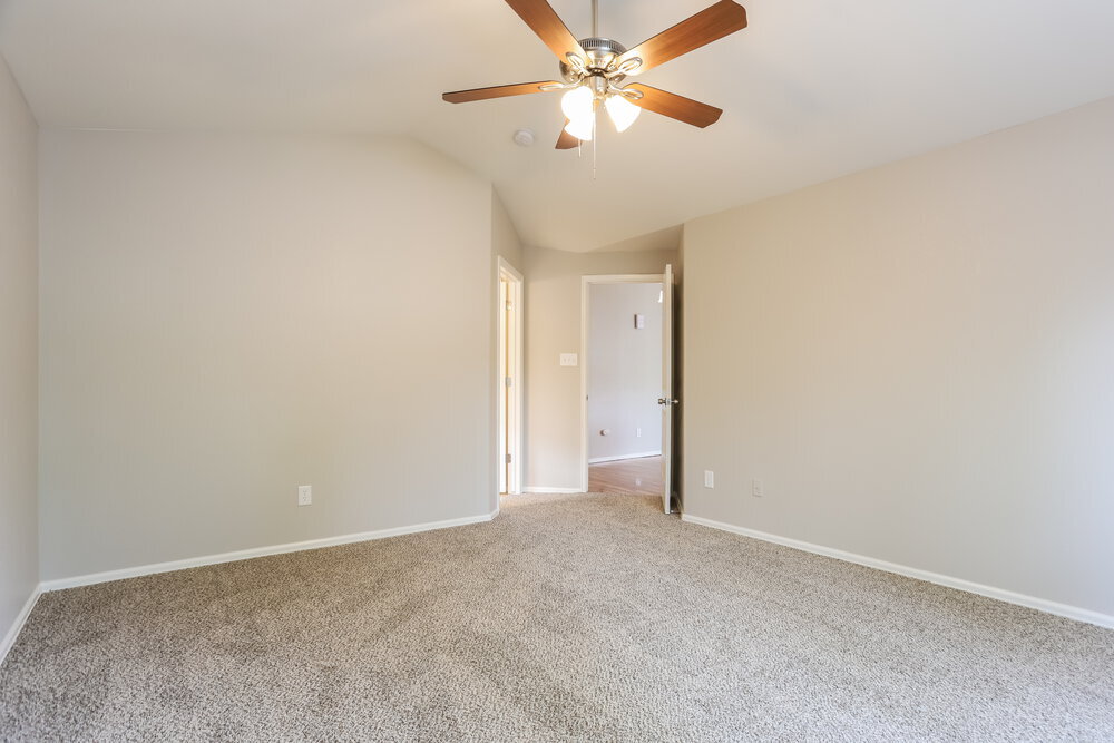 Building Photo - 11594 Oswego St