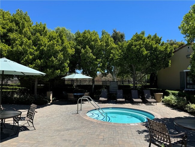 Building Photo - 19 Vernon