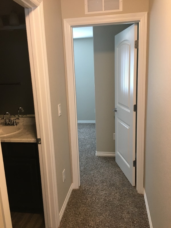 Building Photo - 11125 Rockcastle Dr