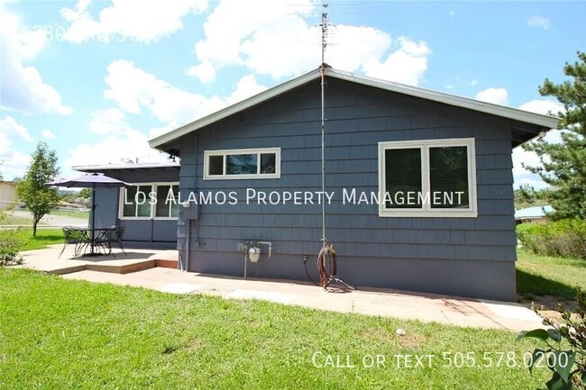 Building Photo - 1280 3rd St