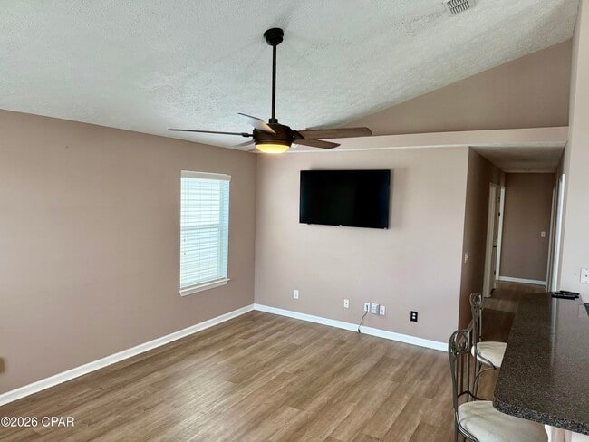 Building Photo - 11710 Seashore Ln