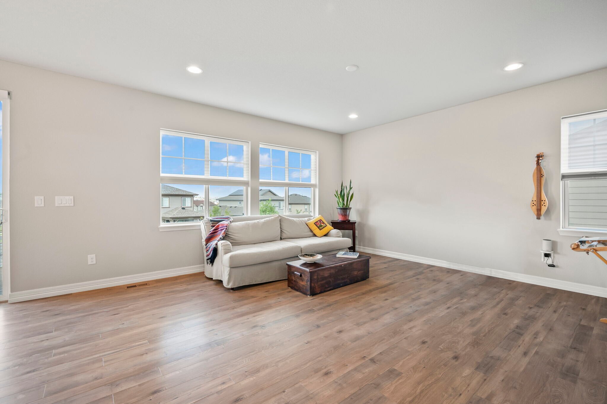 Building Photo - 7363 S Scottsburg Way