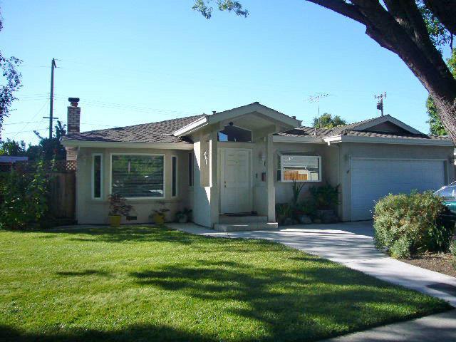 Primary Photo - 3451 Flora Vista Ave