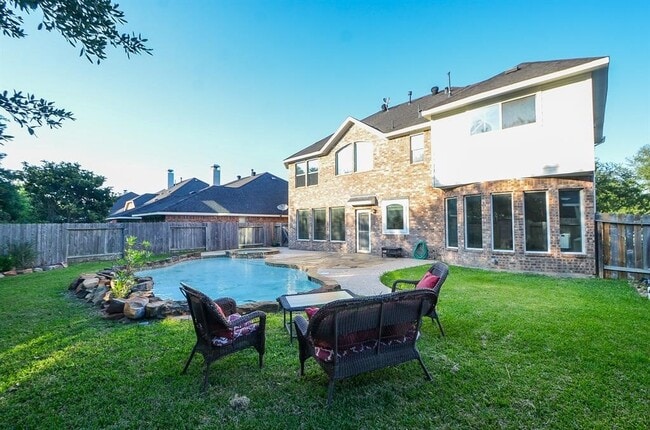 Building Photo - 6314 Columbia Falls Ln