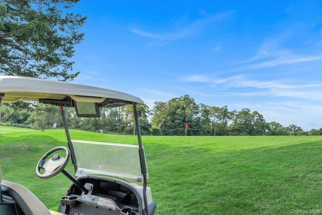 Building Photo - 269-10 Grand Central Pkwy