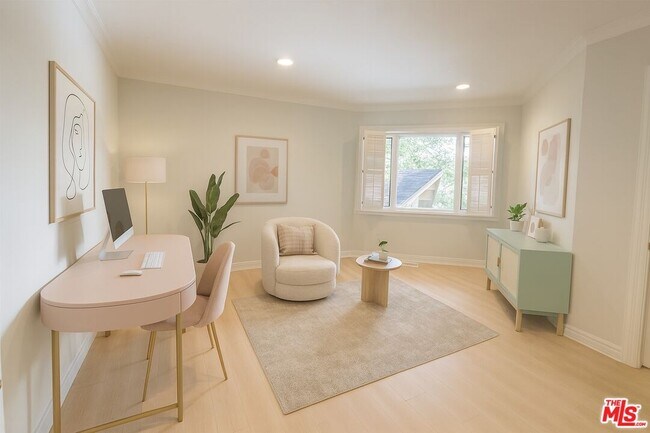 Building Photo - 1743 Stone Canyon Rd