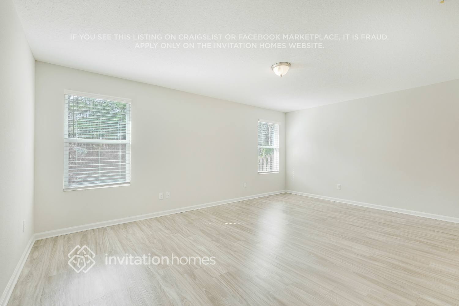 Building Photo - 2648 Kersey Dr W