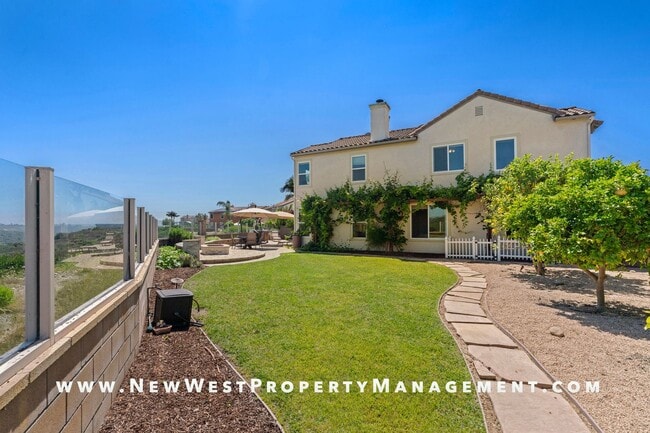 Building Photo - Renovated Carmel Valley 4 Bedroom at Costa...