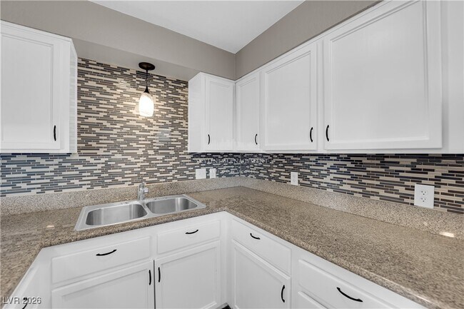 Building Photo - 5336 Mancos Ct