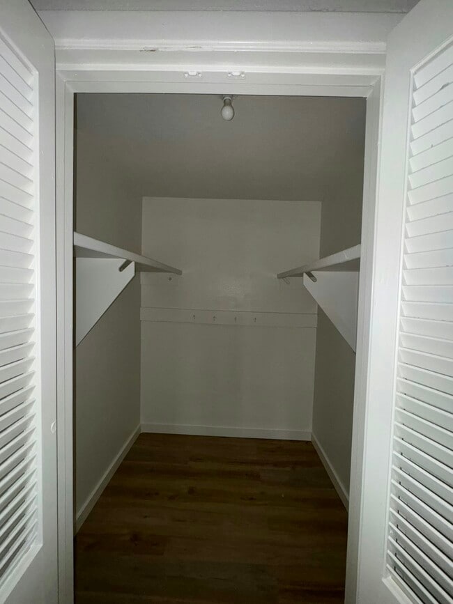 Building Photo - 3825 Old Faithful Ct