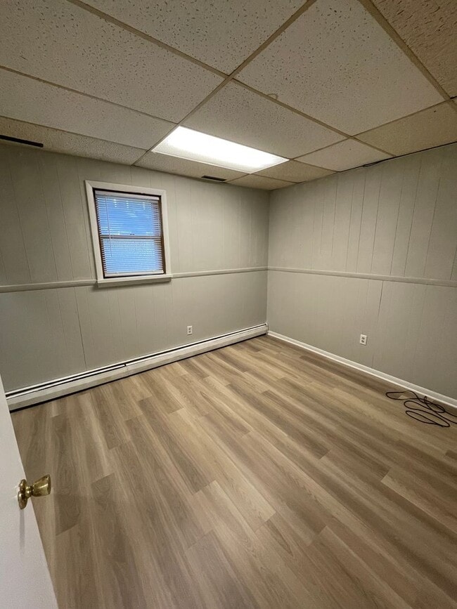 Building Photo - Four Bedroom Single Family Home in Delphi