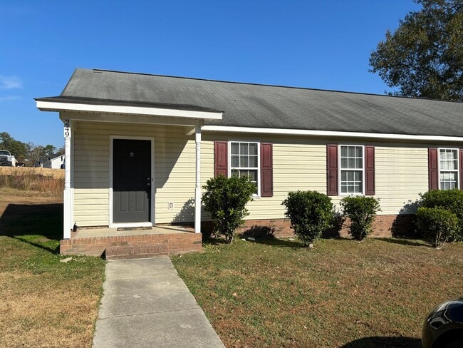 Primary Photo - Duplex for rent - Section 8