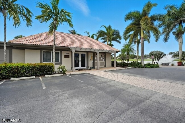 Building Photo - 13641 Worthington Way