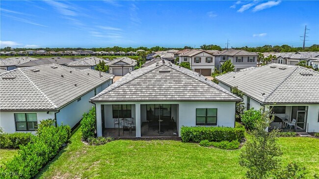 Building Photo - 2126 Yellowfin Cir