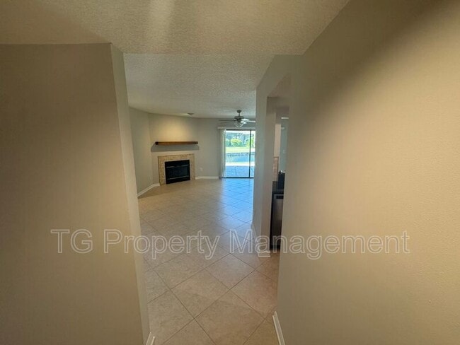 Building Photo - 239 Cranes Lake Dr