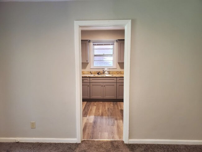 Building Photo - Haynes Tract