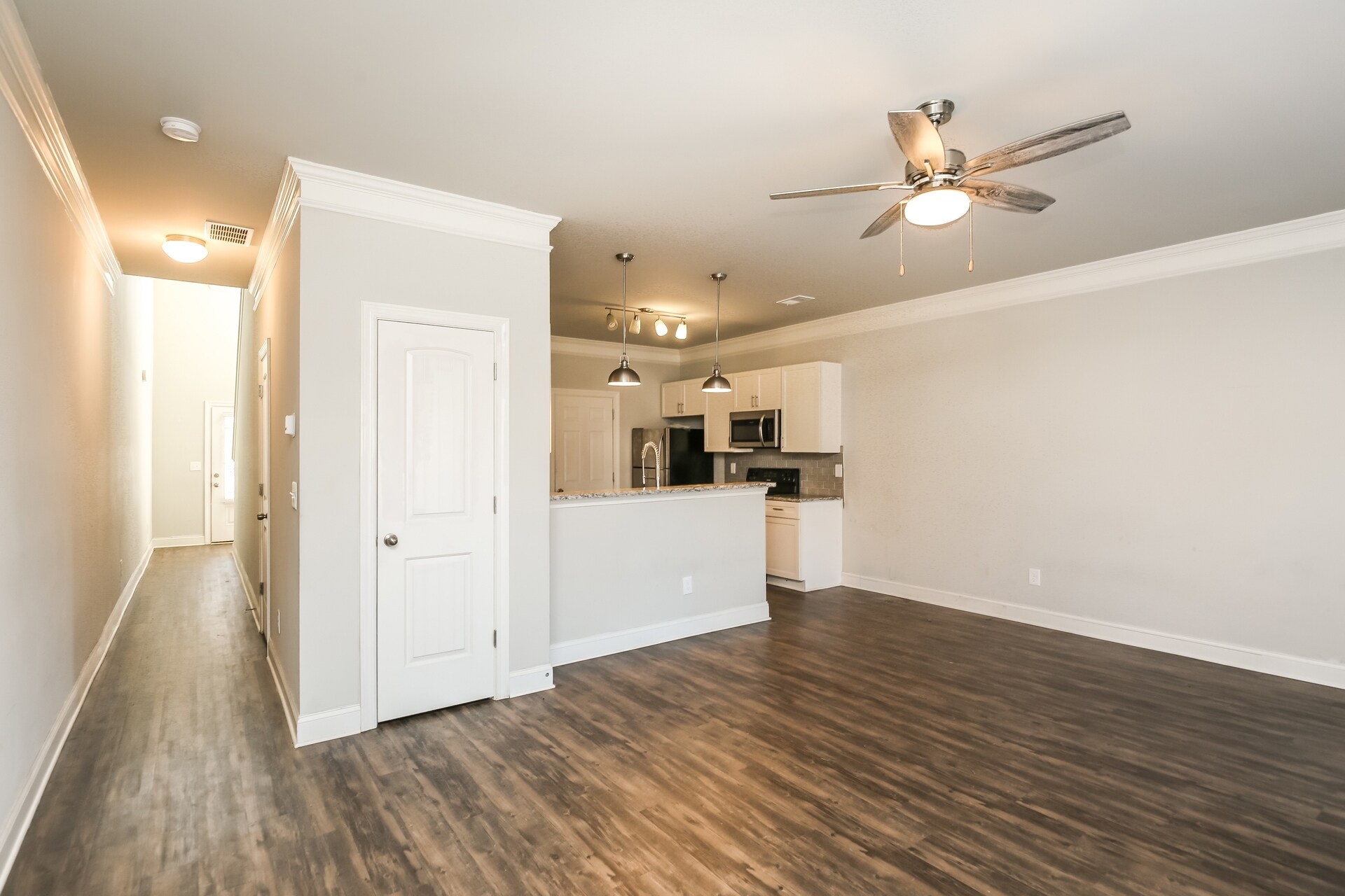 Building Photo - 224 Riley Cir